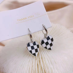 Cute Heart Checker Earrings