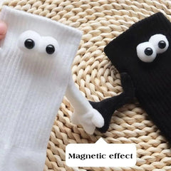 Magnetic Bestie Holding Hands Socks👯