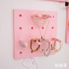 Kawaii Punch Free Wall Shelf