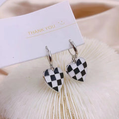 Cute Heart Checker Earrings