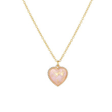 Load image into Gallery viewer, Elegant Heart Gold Necklace
