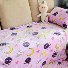 Load image into Gallery viewer, Kawaii Sailor Moon Blanket
